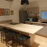 A L' Oree Du Verger *